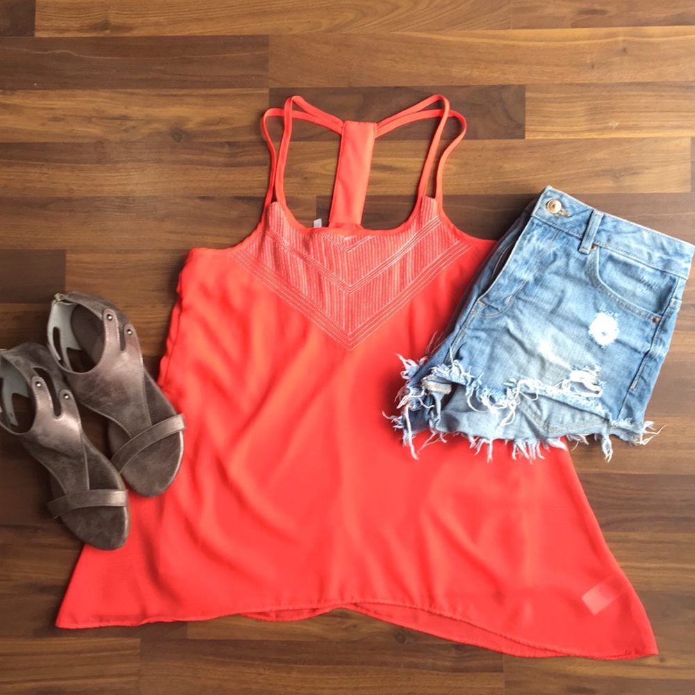 Coral Maurice’s Dressy/Classy tank top - small